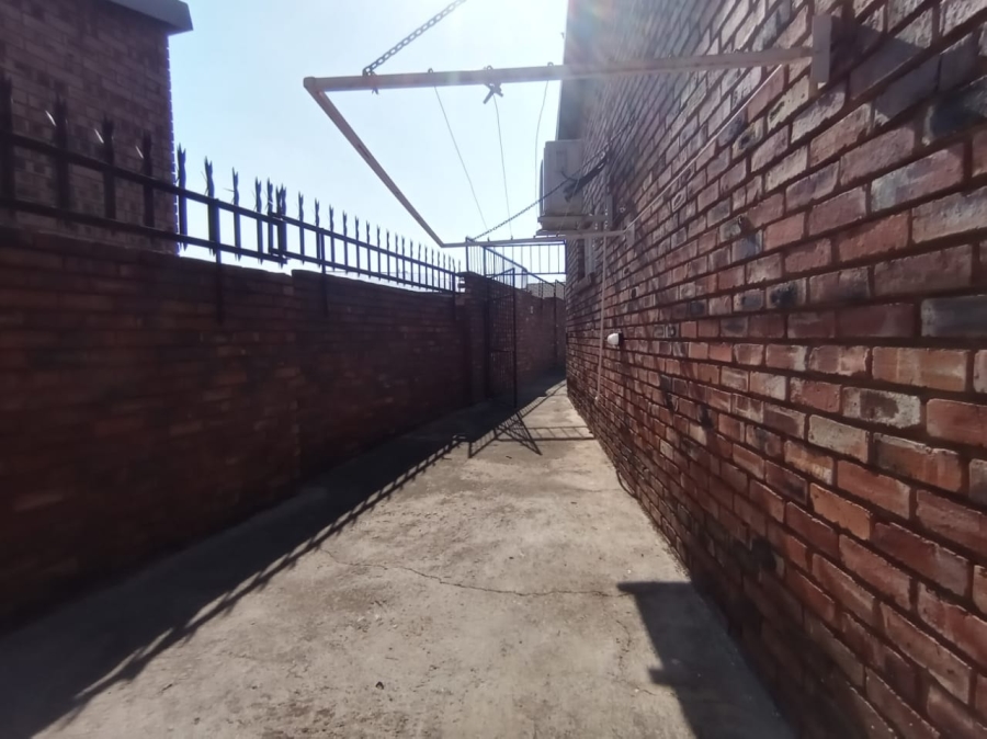 2 Bedroom Property for Sale in Parys Free State